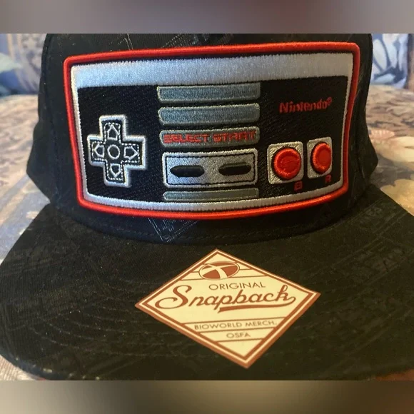 Bio world Nintendo snap back - Picture 2 of 4
